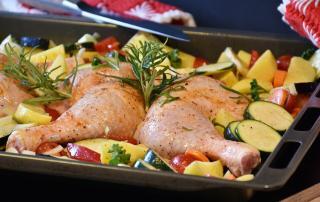 Marios Italian Deli | Chicken Roasted on a Bed of Vegetables