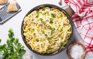 Marios Italian Deli Pasta Carbonara with Bacon and Cream Sauce