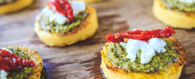 Pesto, Ricotta, and Sun-Dried Tomato Rounds